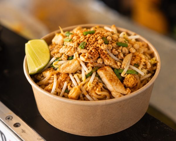 pad thai gai